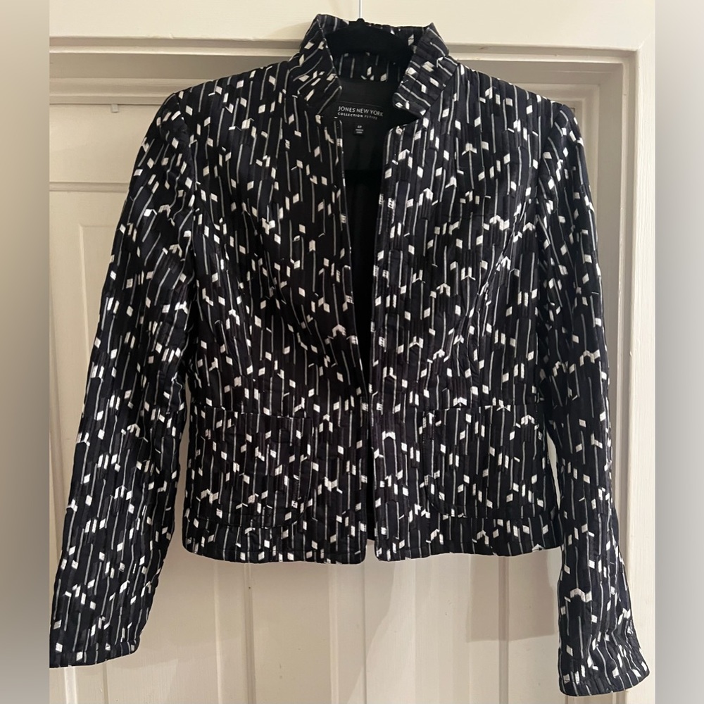 Jones New York Signature Womens Print Cropped Blazer Jacket, Size 4P